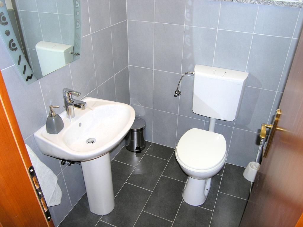 Apartments Dagmar كرك المظهر الخارجي الصورة